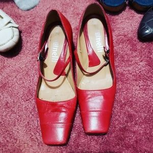Vintage minelli red heels